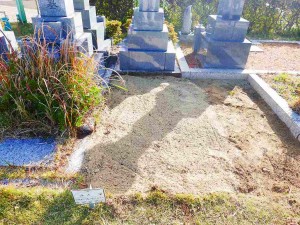 間口90cm×奥行180ｃｍ　更地復元後